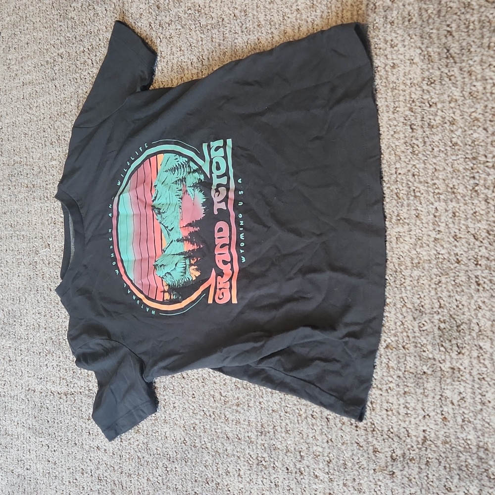 Boys graphic design t shirt